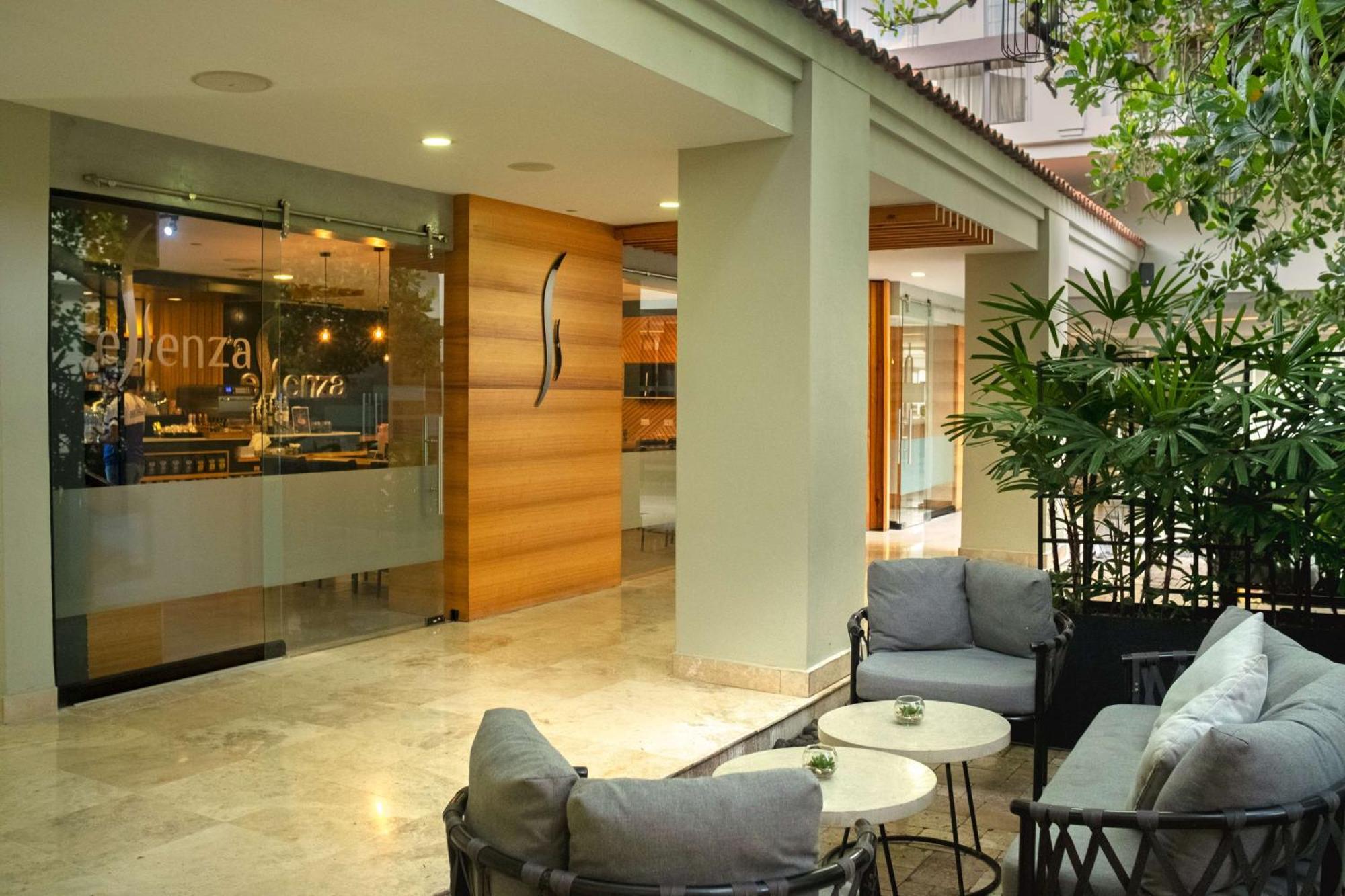 Hilton San Salvador Hotel Exterior foto